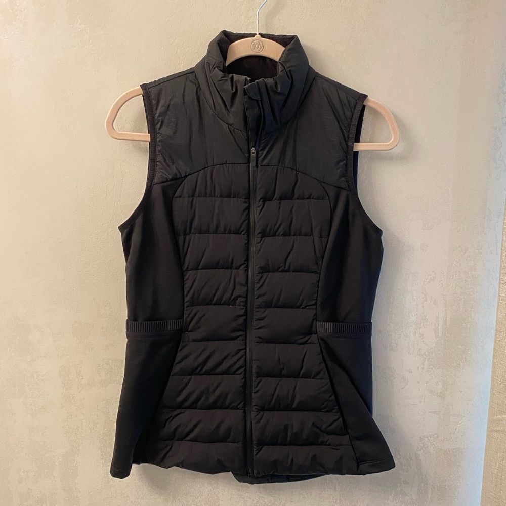 Work once Lululemon Black Vest 😍